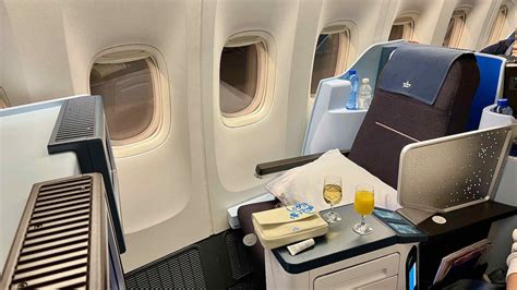 klm 777 business class|KLM‘s BOEING 777.